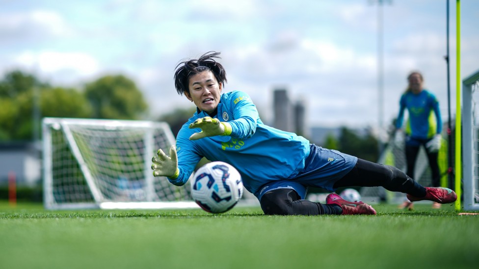 EYES ON THE BALL : Ayaka Yamashita impressing ahead of matchday