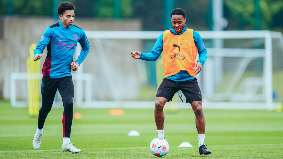 WING PLAY : Samuel Edozie closes down Raheem Sterling