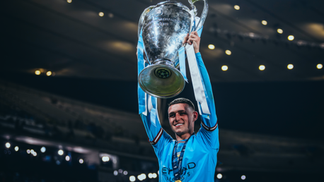 Phil Foden completa 25 anos 