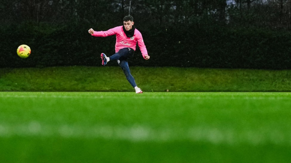 POWER PLAY: Phil Foden lets fly.