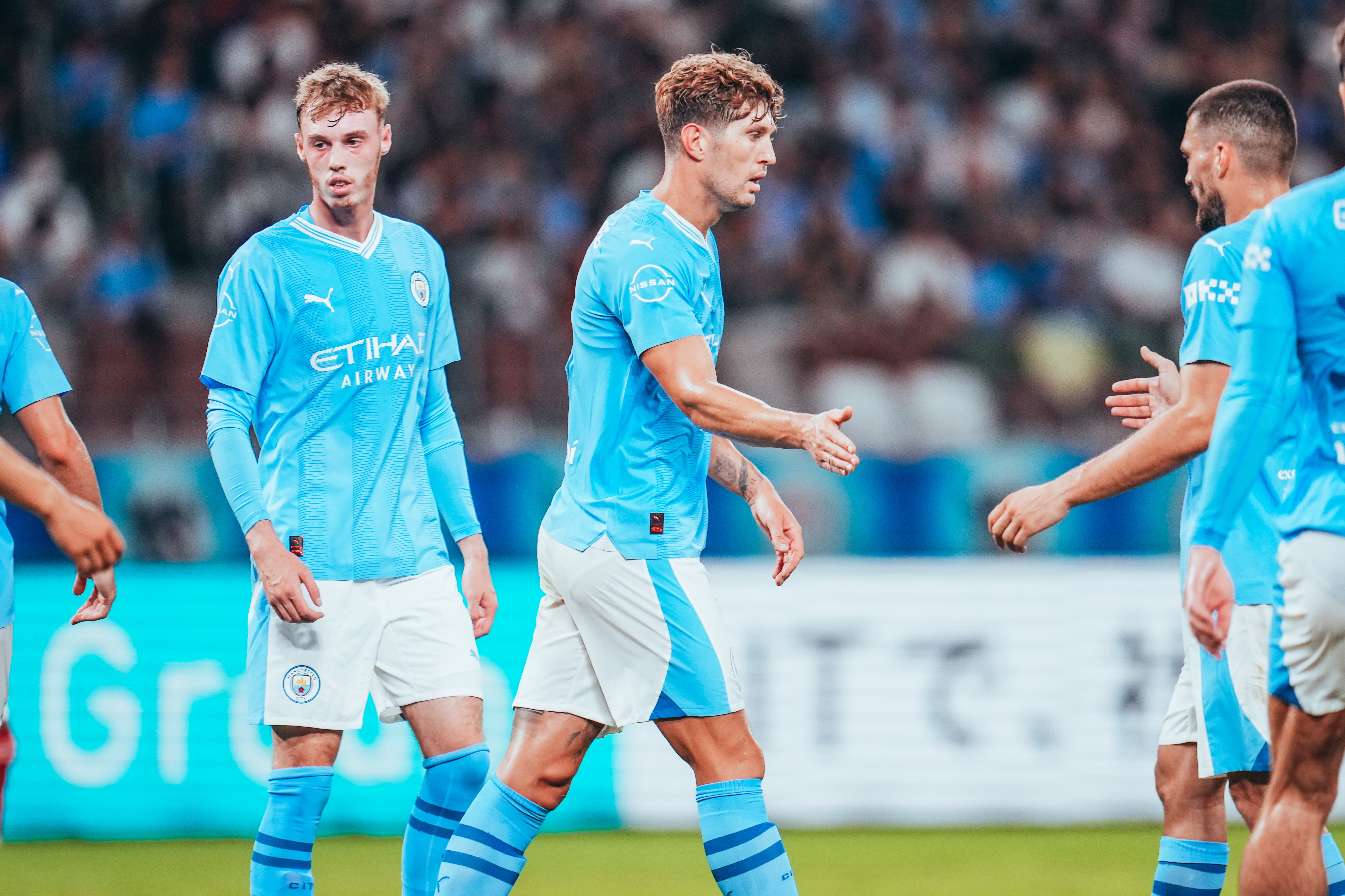GOLAÇO : Stones desconta para o City! 