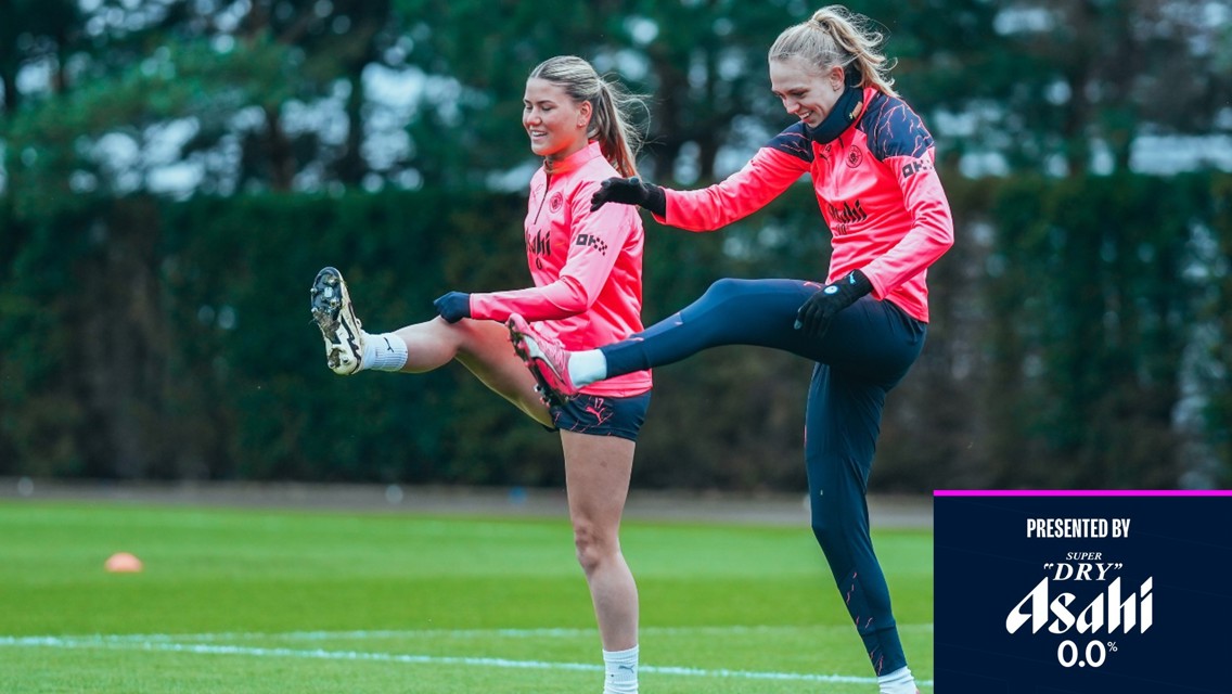 Training: Toffees tussle in focus