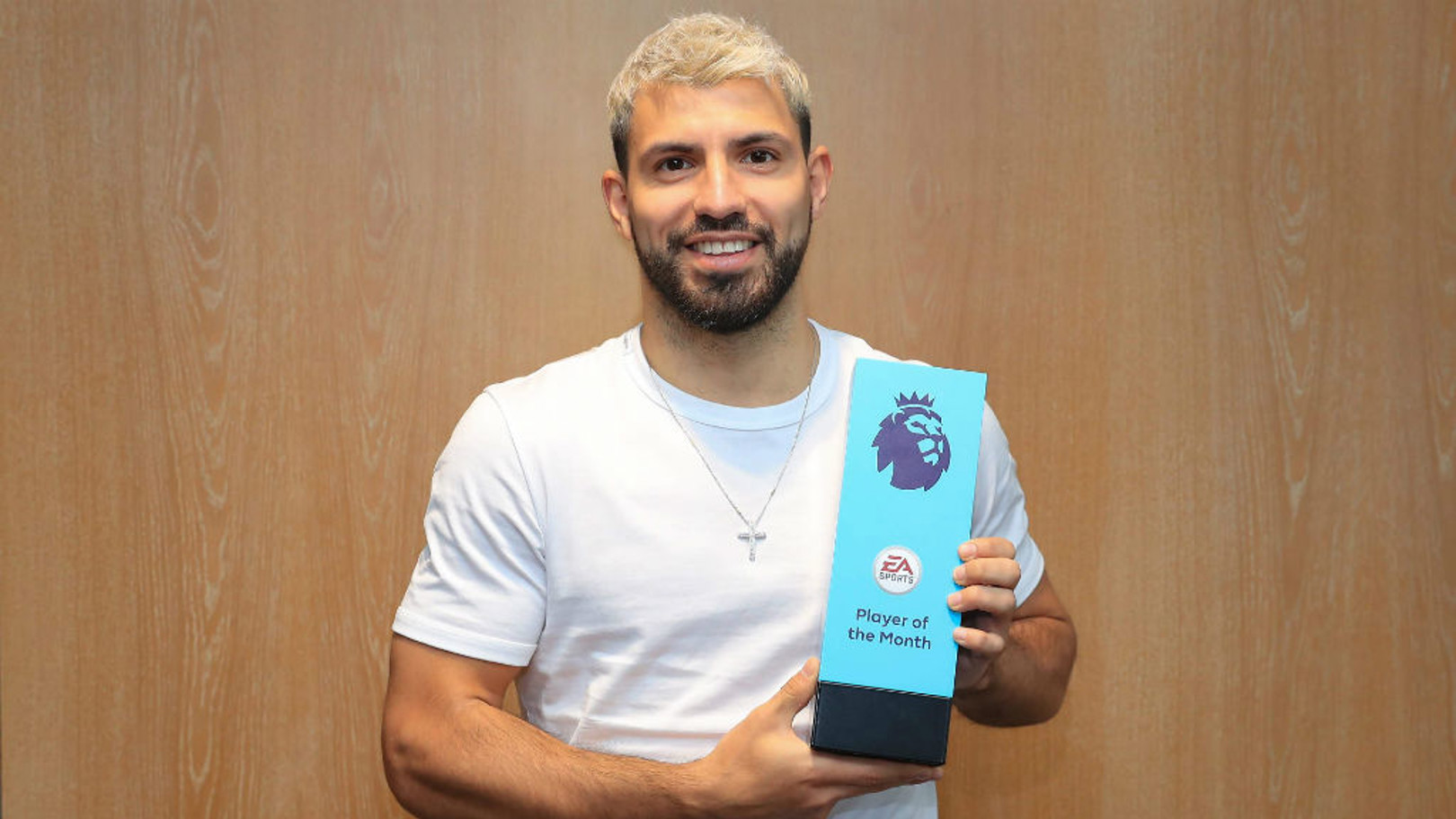 Aguero lands Premier League POTM award