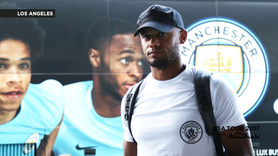 ARRIVÉE A L.A. : Vincent Kompany en DSquared2