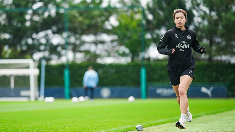 MIDFIELD MAESTRO : Yui Hasegawa working hard in training.