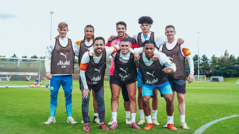 SQUAD GOALS : Some of the group pose for a photo