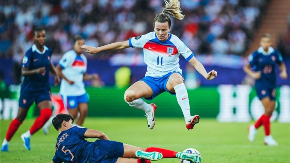 TURNAROUND : Holders England recovered from a 2-1 defeat to France to qualify for the knockouts