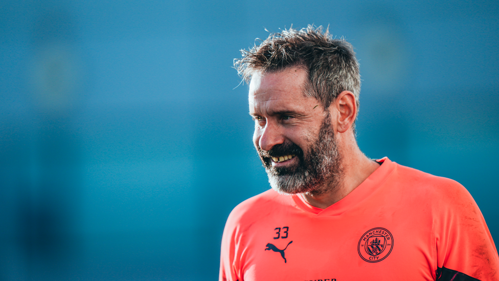 SUPER SCOTTY : Carson is all smiles during the session