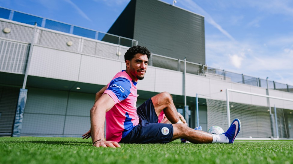 CLOSE UP : Omar Marmoush caught by our club photographer. 