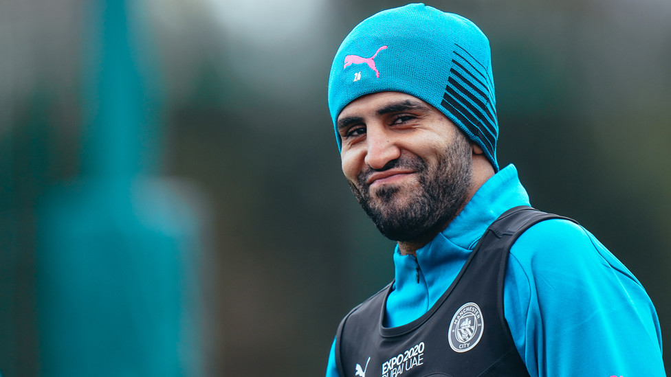 MAHRVELLOUS : Riyad Mahrez spots the camera