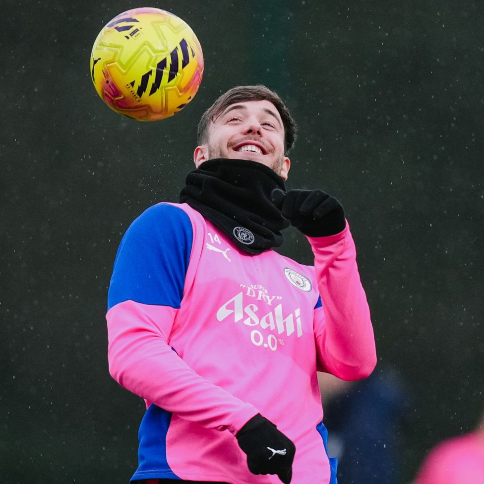 ON THE BALL: Nico has it all sized up.