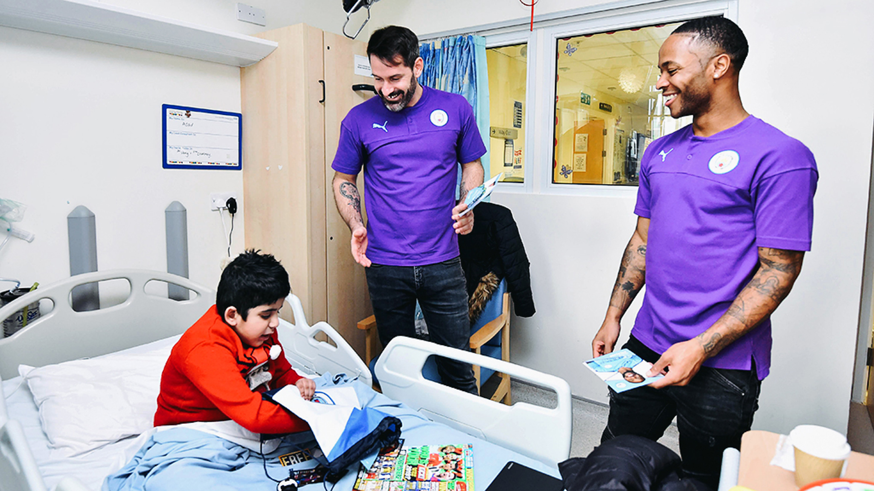 City spread festive cheer with hospital visits