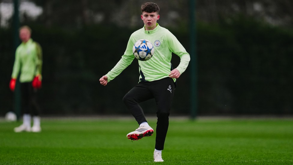 EYES ON THE PRIZE : Kian Noble gets the ball under spell. 