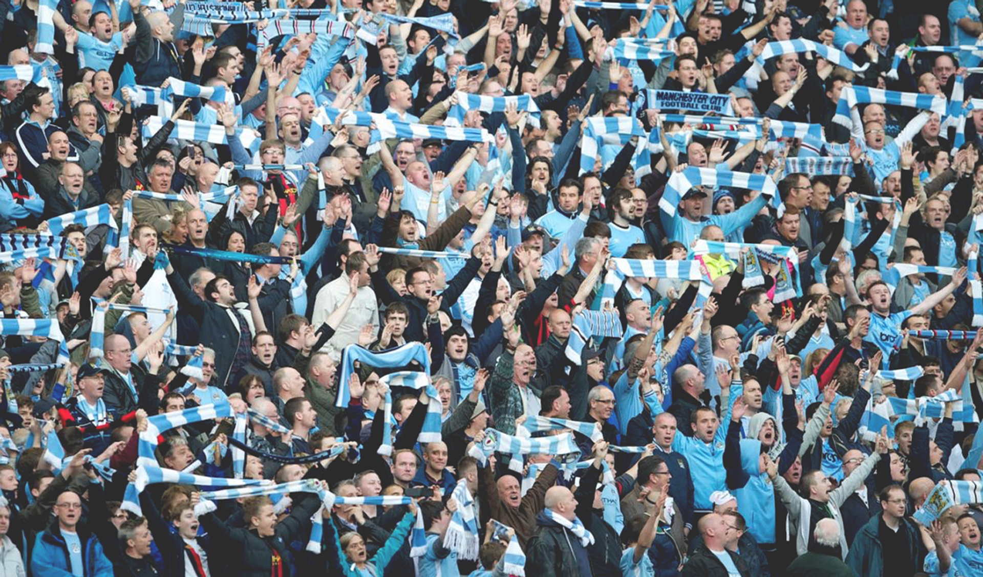 Etihad Crowd