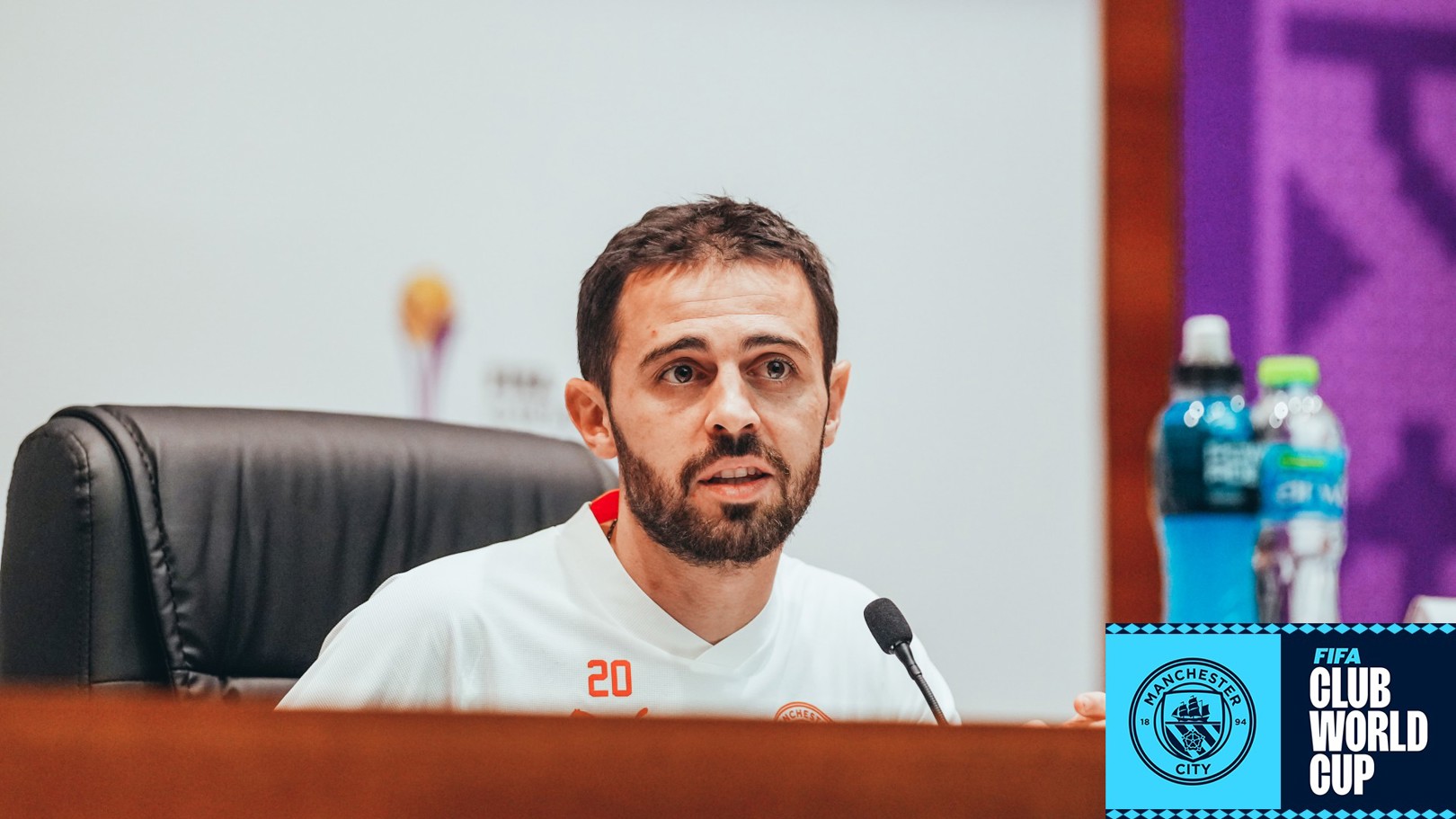 https://www.mancity.com/meta/media/kl1lhyaz/bernardo-cwc-presser-wide-2.jpg?width=1620