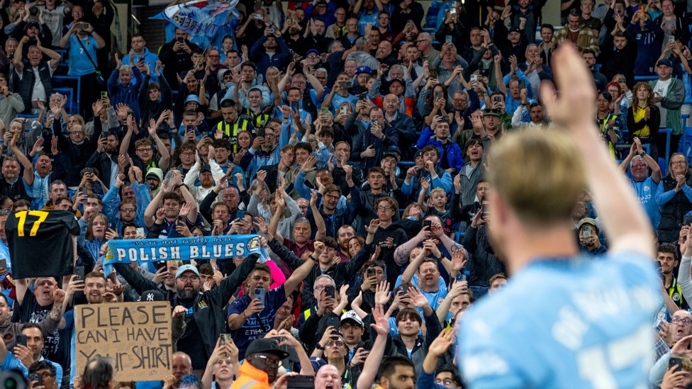 FOND FAREWELL : De Bruyne waves to the City fans after his last game at the Etihad