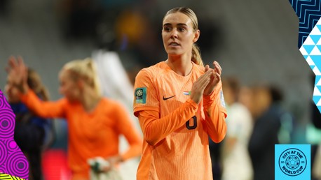 Roord and Casparij open Holland World Cup campaign on the front foot