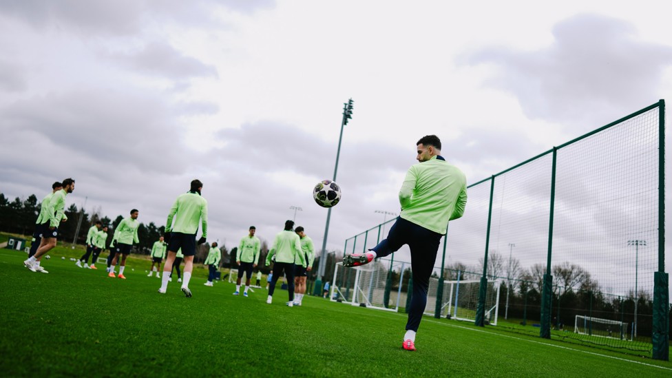 SKILL SHOW : Rayan Ait-Nouri brings it out of the sky