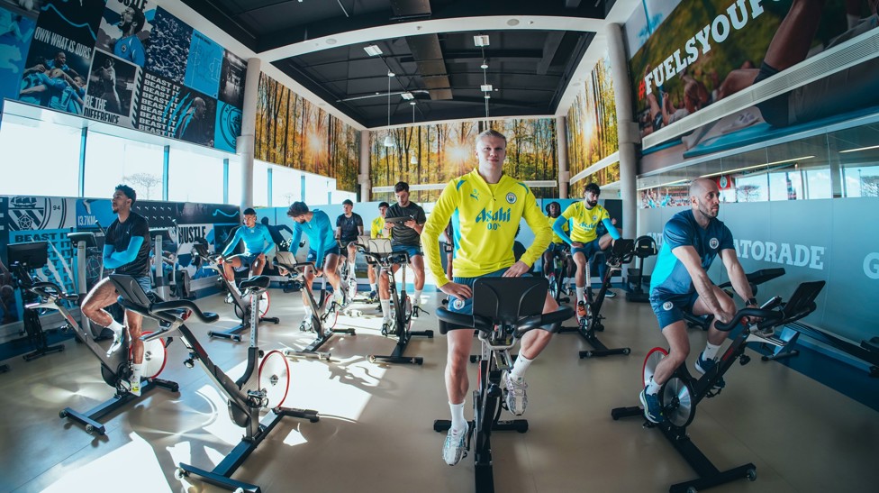 CYCLE CLUB: Pedal power!
