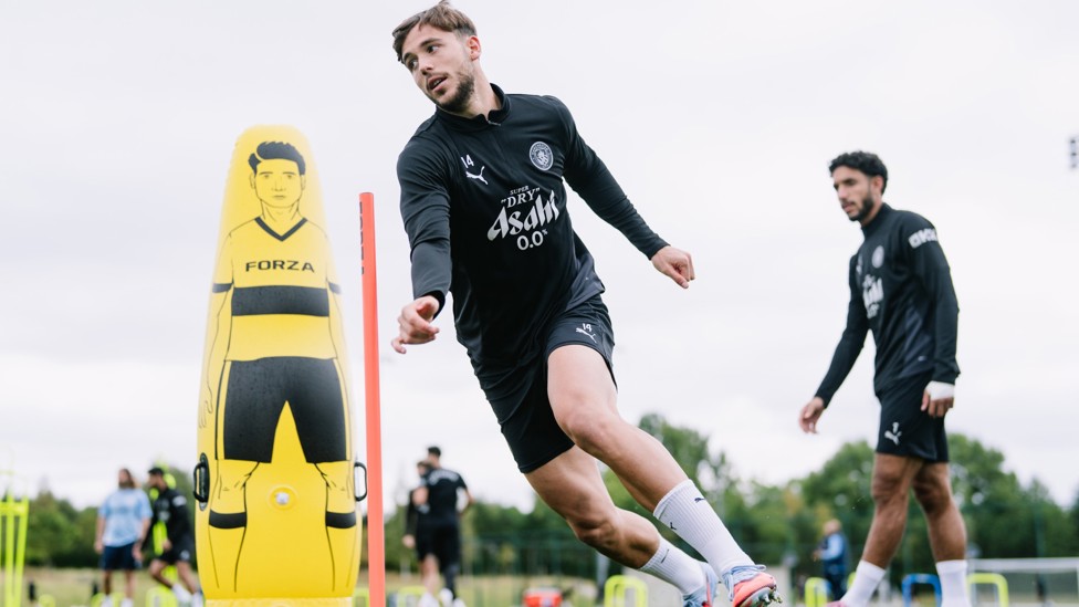 TURN THE CORNER : Nico puts the work in