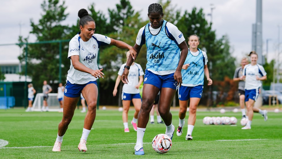 ON THE BALL : Bunny Shaw with Rose
