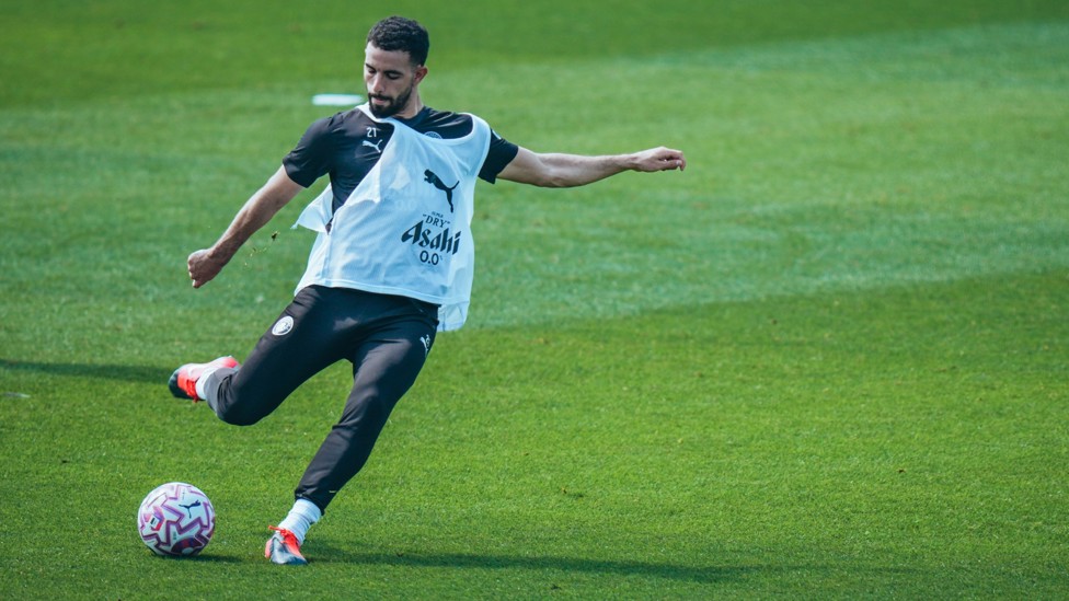 SEND IT IN : Rayan Ait-Nouri goes with his right foot