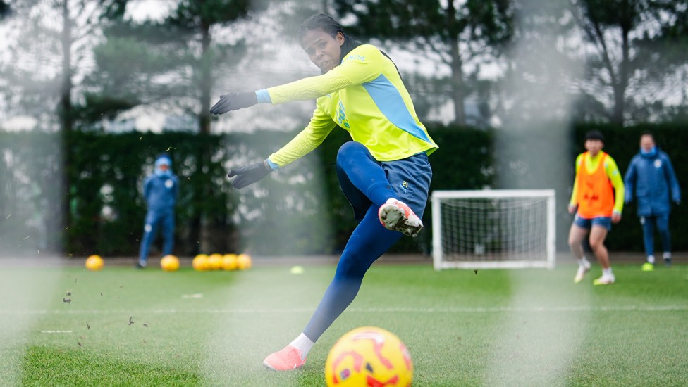 GOAL MACHINE: Can  Khadija Shaw  be our top Gunner?