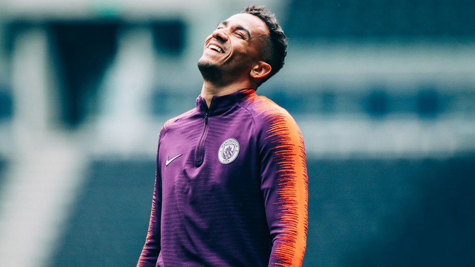 BUZZING BRAZILIAN : A high-spirited Danilo!