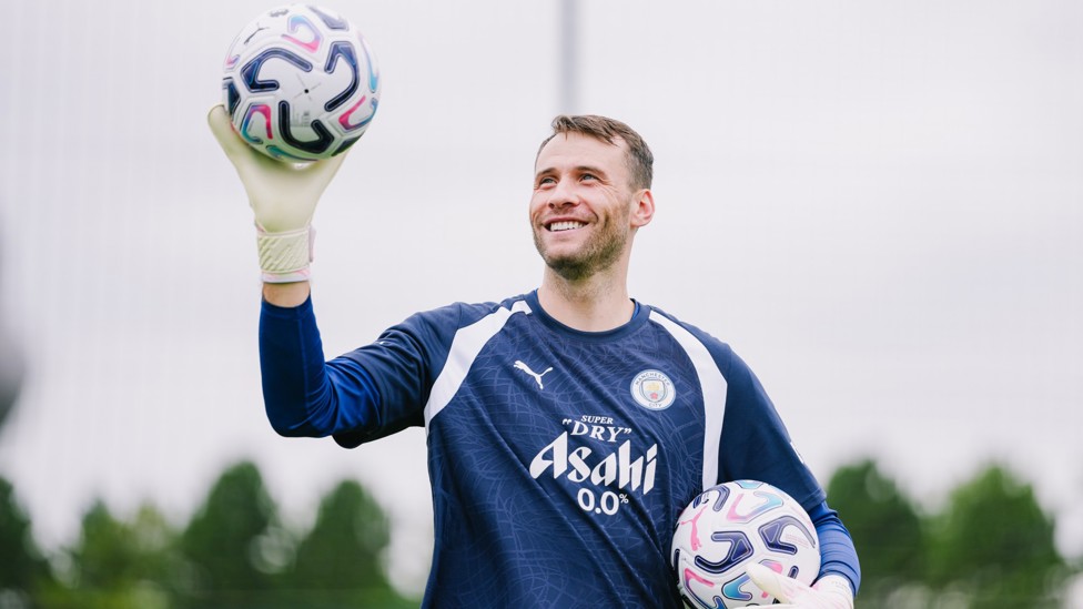 SAFE HANDS: Marcus Bettinelli cradles the ball