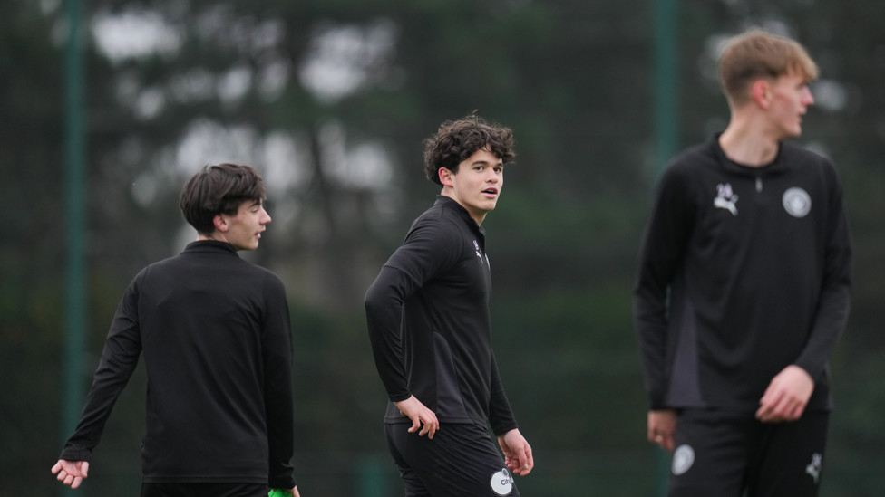 BUILDING  : Sam Wadsworth, Teddie Lamb and Freddie Lawrie putting in the work.