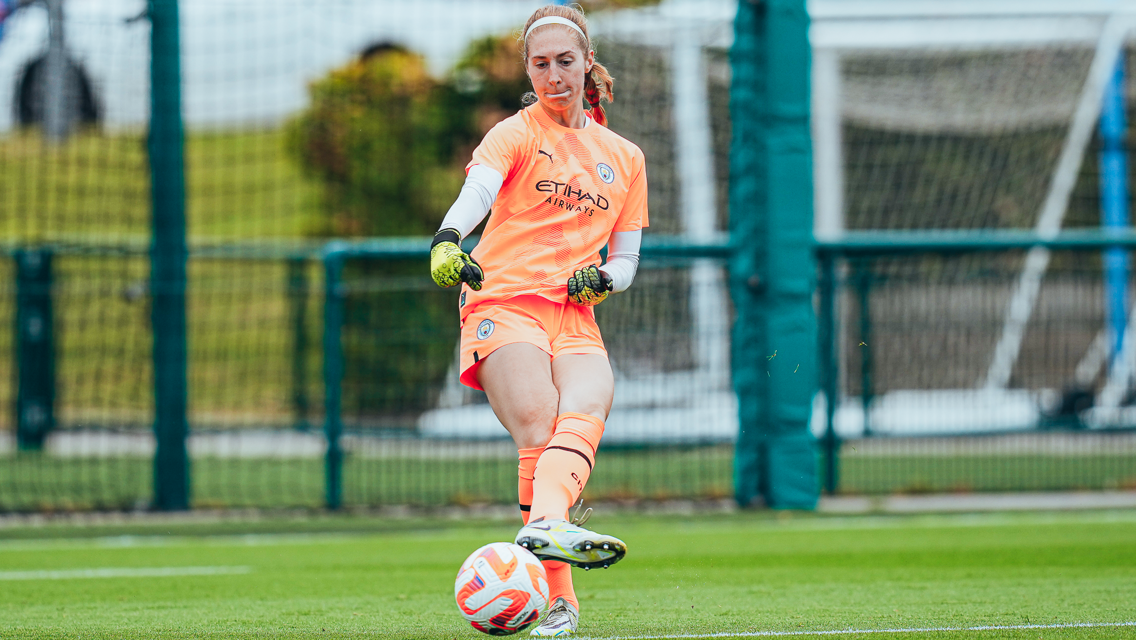 MacIver withdraws from latest England squad