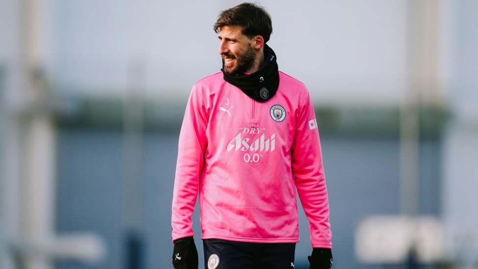 SUNNY DAY : Ruben Dias in the wintery sunshine