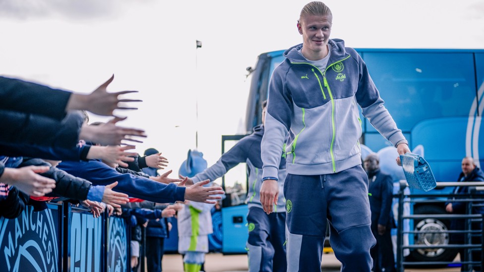 HAPPY HAALAND : Erling in good spirits when arriving at the stadium.