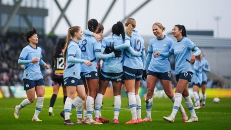 City beat Leicester to reach FA Cup quarter-finals