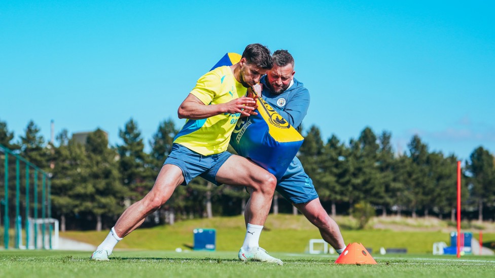 PUSHING HARD : Ruben Dias shows his strength