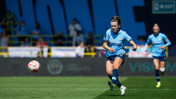 Lauren Hemp in action for Man City