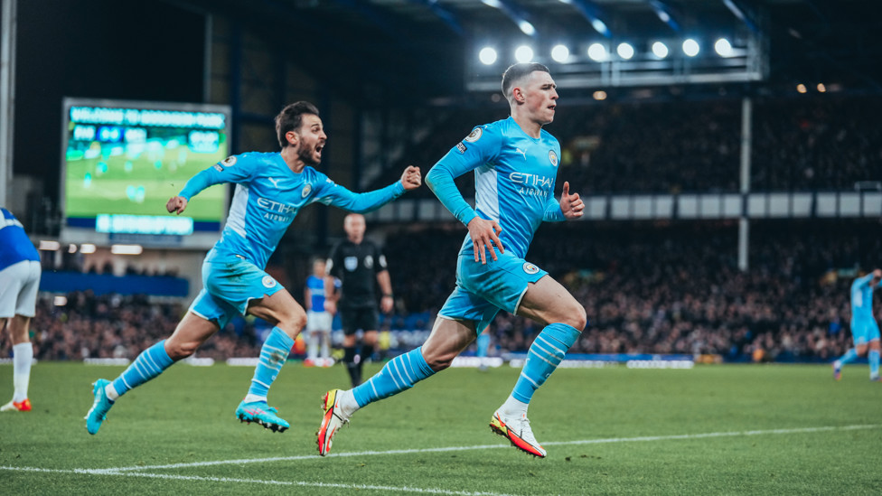 THE LATE LATE SHOW   : A vital late winner on our way to the 2021/2022 title came at Goodison Park in February 2022.