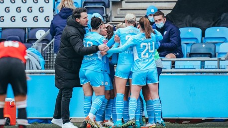 Taylor: Weir Mencetak Gol Terbaiknya Dalam Derby Manchester