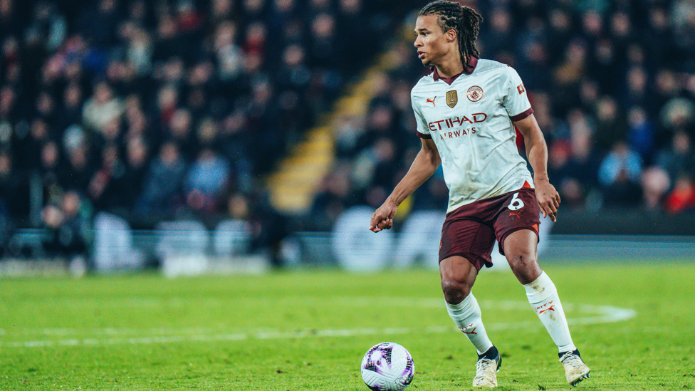 NIMBLE NATE : Nathan Ake looks to play a pass. 