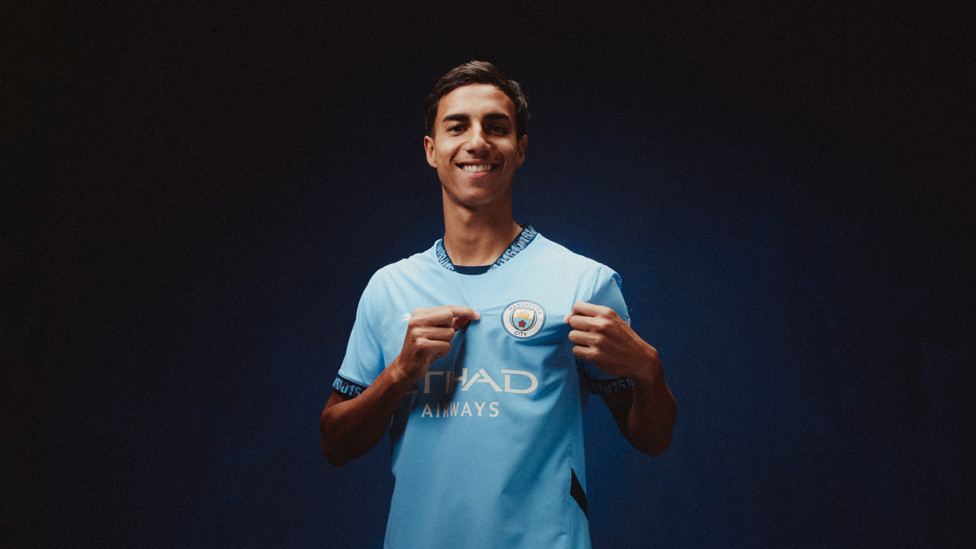 Vitor na apresentação ao City. 