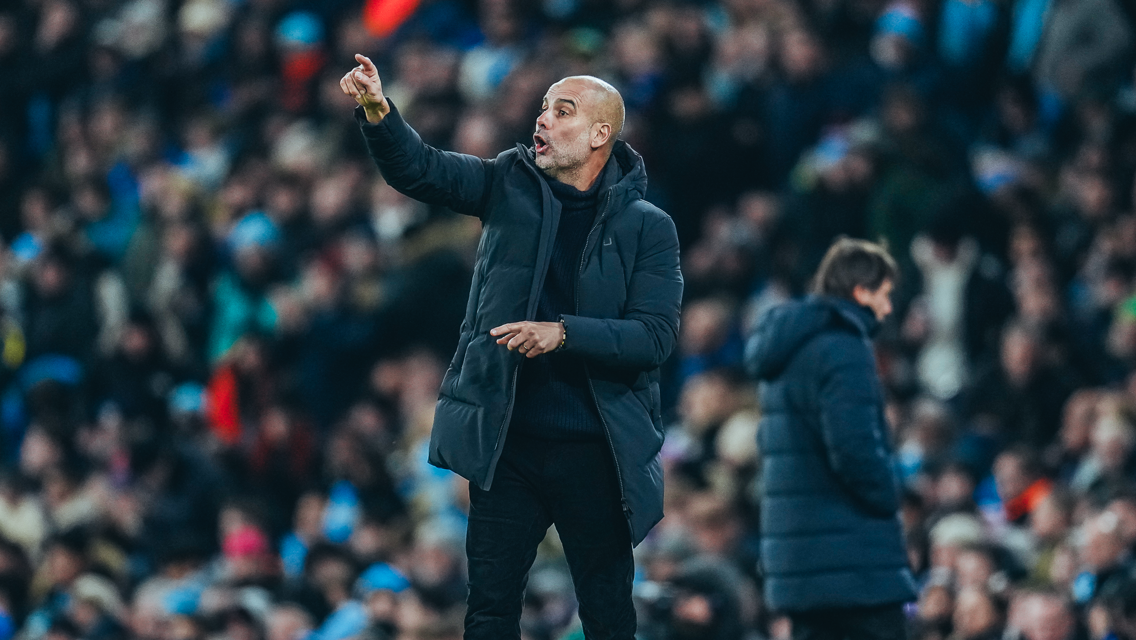 Guardiola: Penggemar kami harus mendorong kami