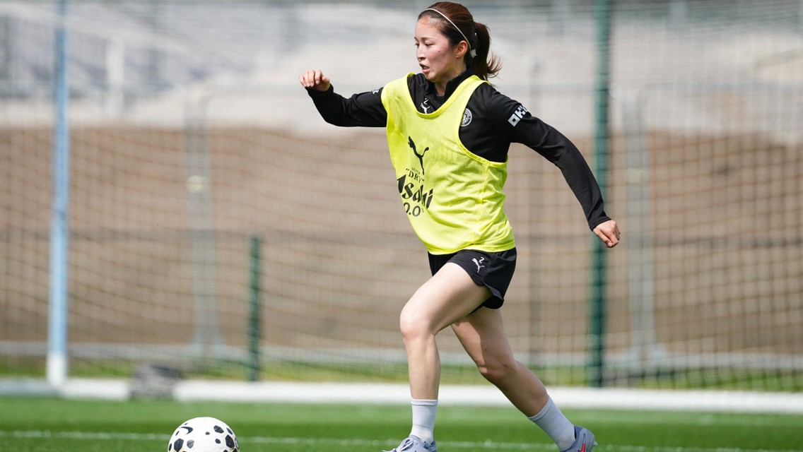 Shimizu joins Liverpool on loan