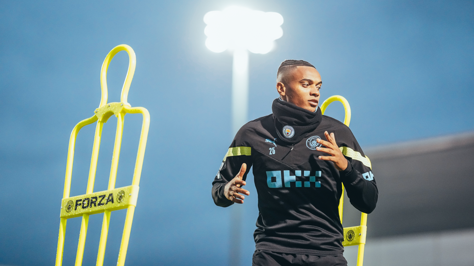 AGILITY  : Manuel Akanji manoeuvres through the posts 