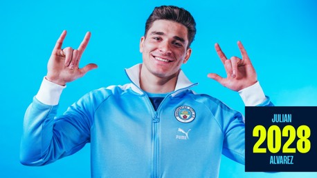 Pujian Pep, Para Pemain, dan Pengamat untuk Alvarez