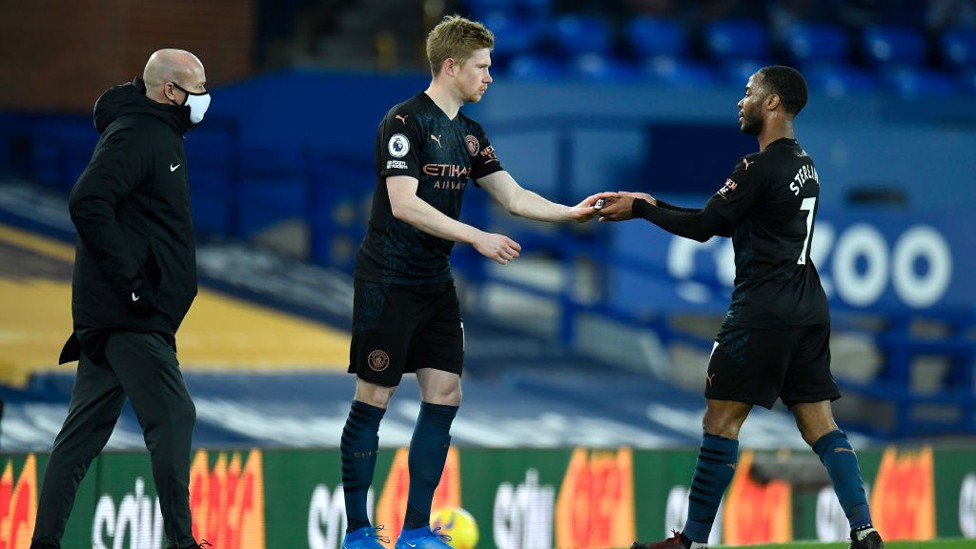 BACK IN ACTION : Kevin De Bruyne makes his long-awaited return, replacing Raheem Sterling. Welcome back, Kev!