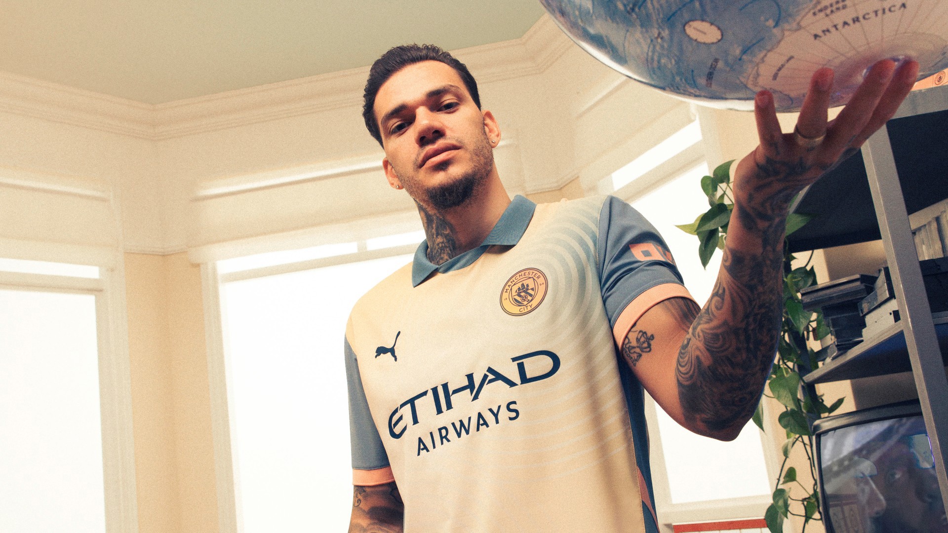 マンチェスターシティ 24/25 4th Definitely City Manchester City 'Definitely City' Jersey 2024/25 | Official
