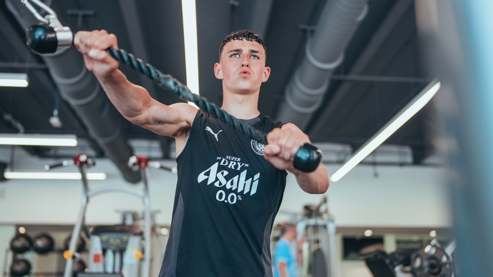 FOCUS : Phil Foden in the gym