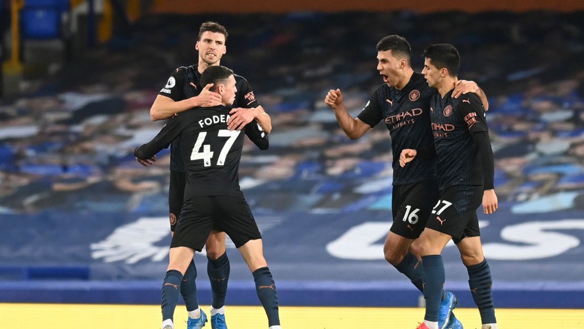 How can I watch Everton v City on TV?