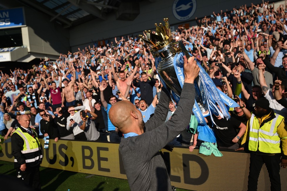 Pep comemora o título da Premier League de 2018/19. 