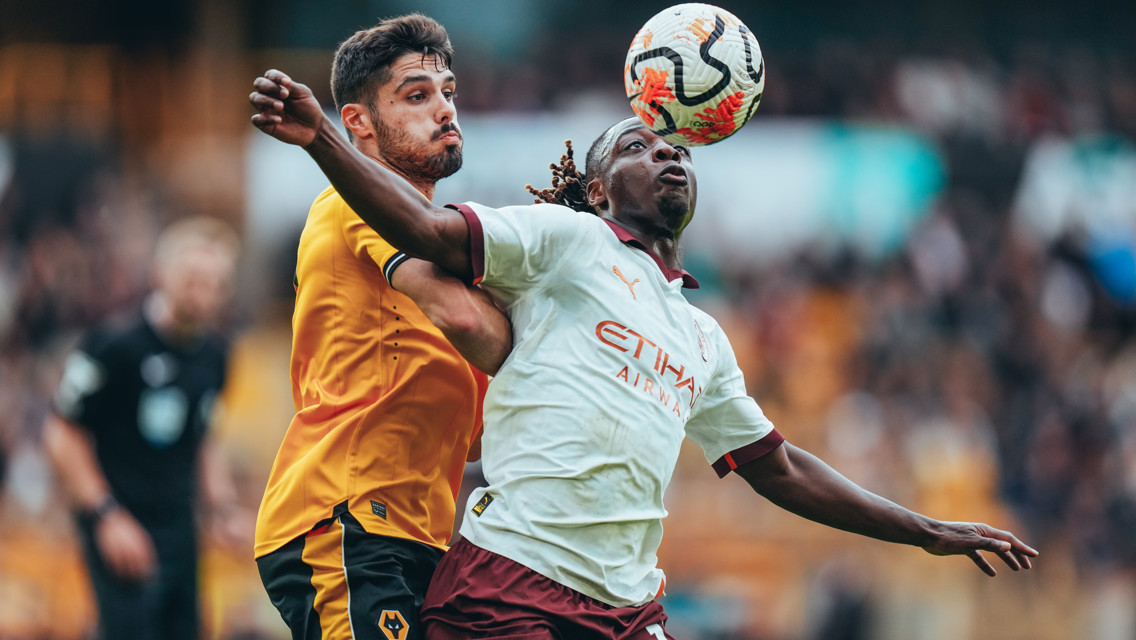City perde por 2 a 1 para os Wolves fora de casa